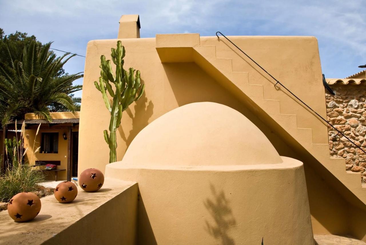 Finca Can Toni Sant Jordi de ses Salines Exterior photo