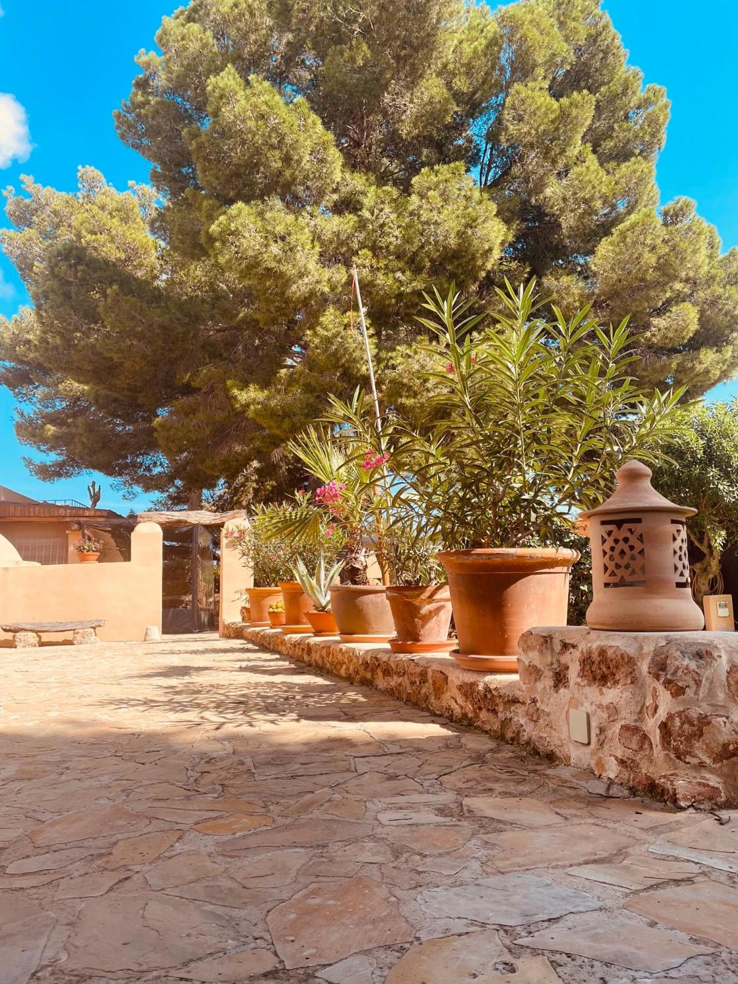 Finca Can Toni Sant Jordi de ses Salines Exterior photo